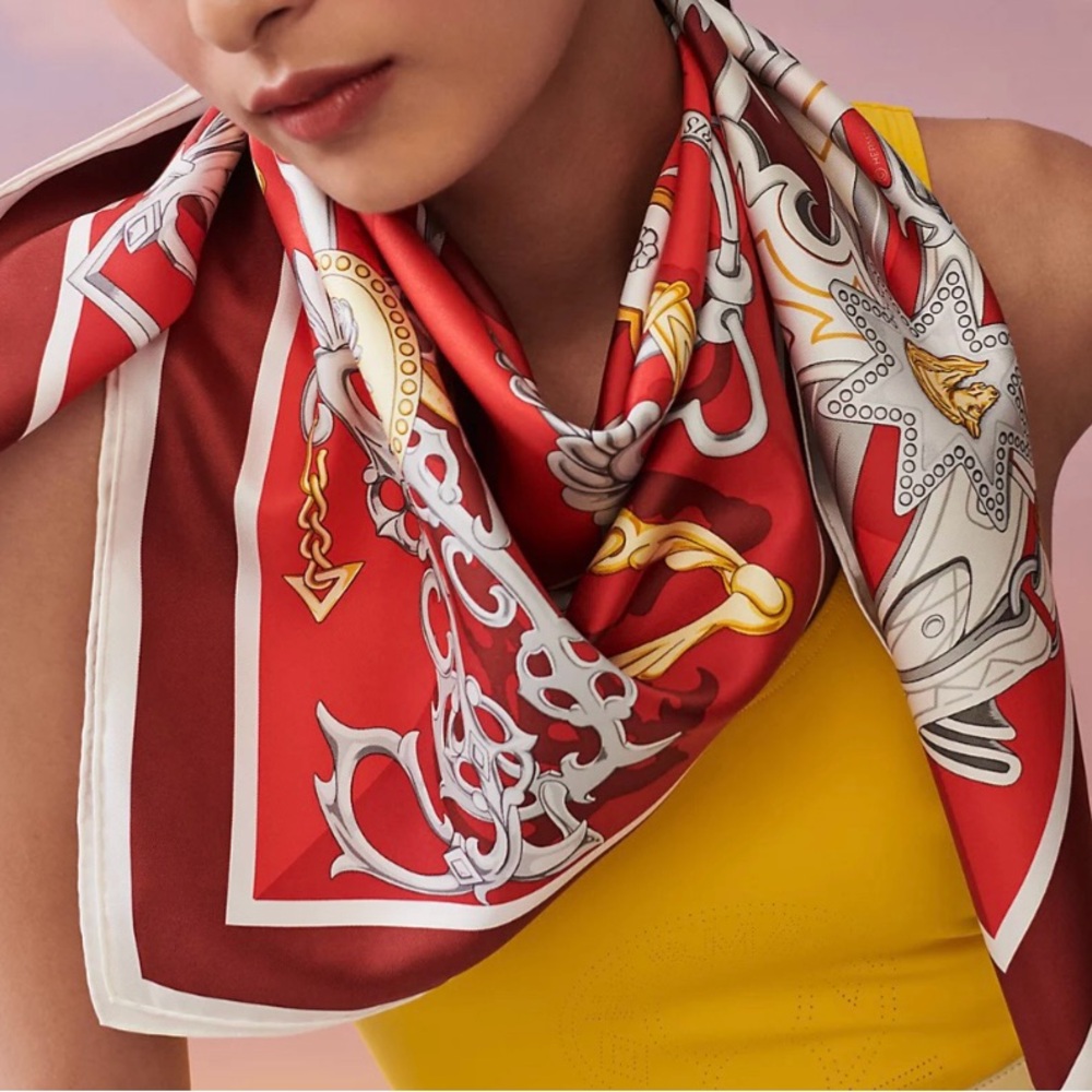 Hermes Brides et Destin scarf EUC Box and ribbon included. Authentic